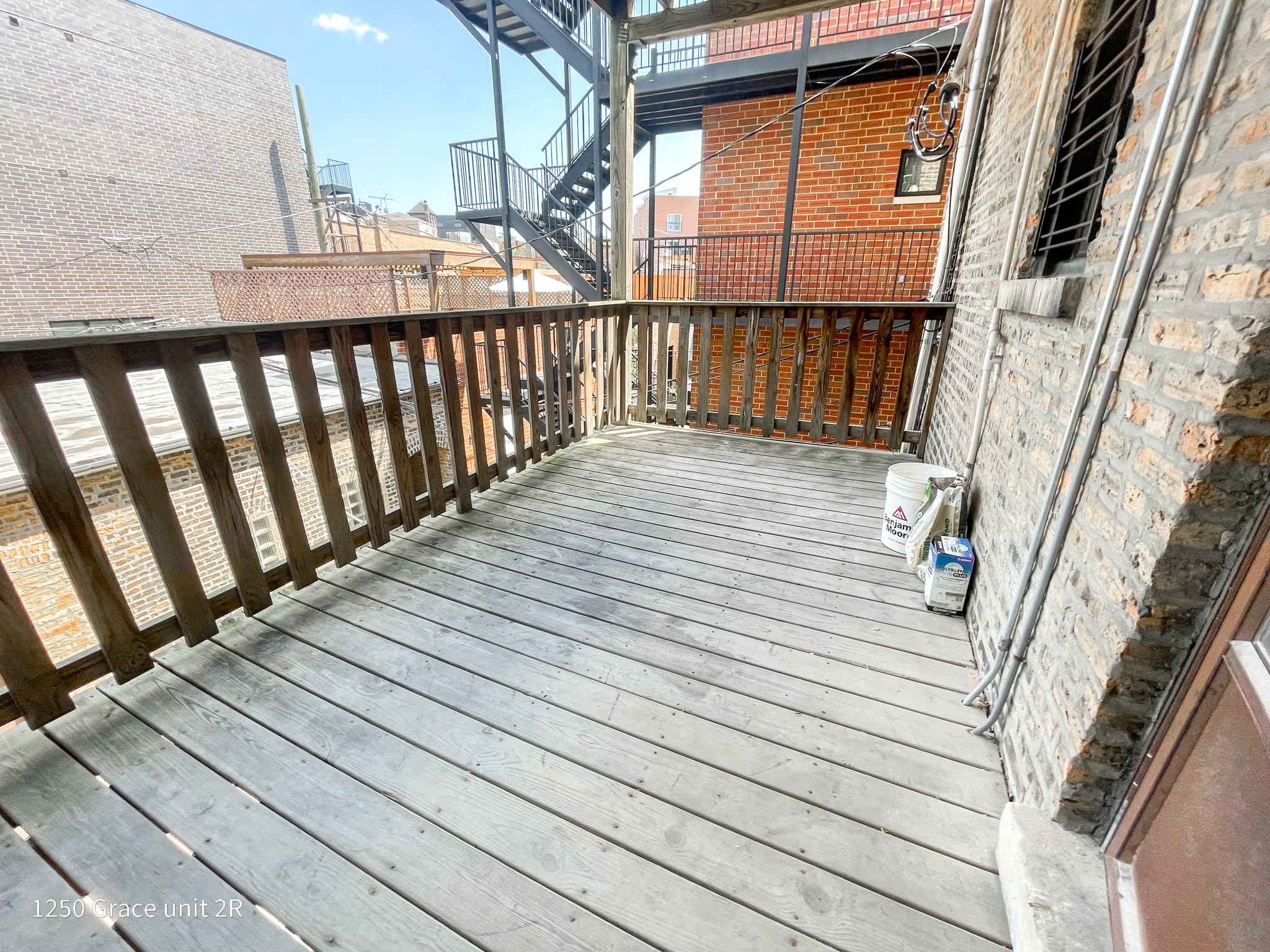 1250 W. Grace St. 1250 W. Grace St., Chicago, IL 60613 Wrigleyville - Leasing by Cross Street